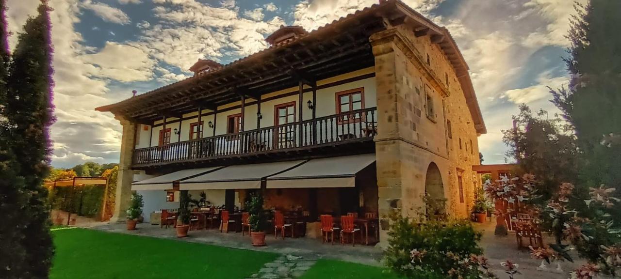 Palacion De Toñanes Exterior foto